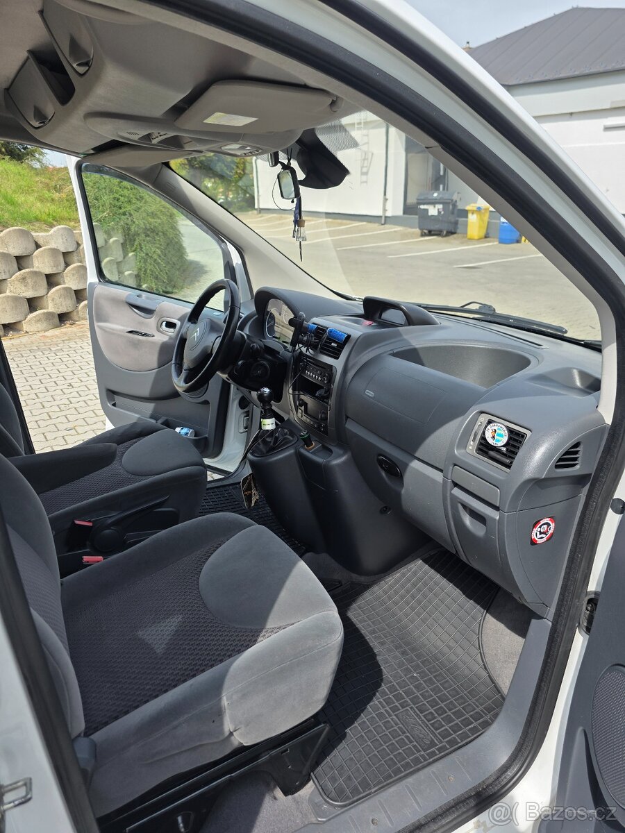 Citroën Jumpy Multispace 2.0 HDI - 10