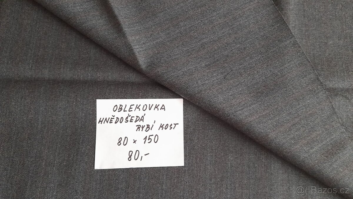 Oblekovky a kostýmovky - 10