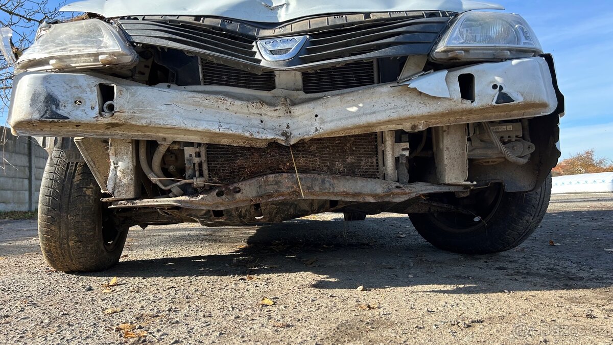 Dacia Logan 1.6 LPG (2012) - 10