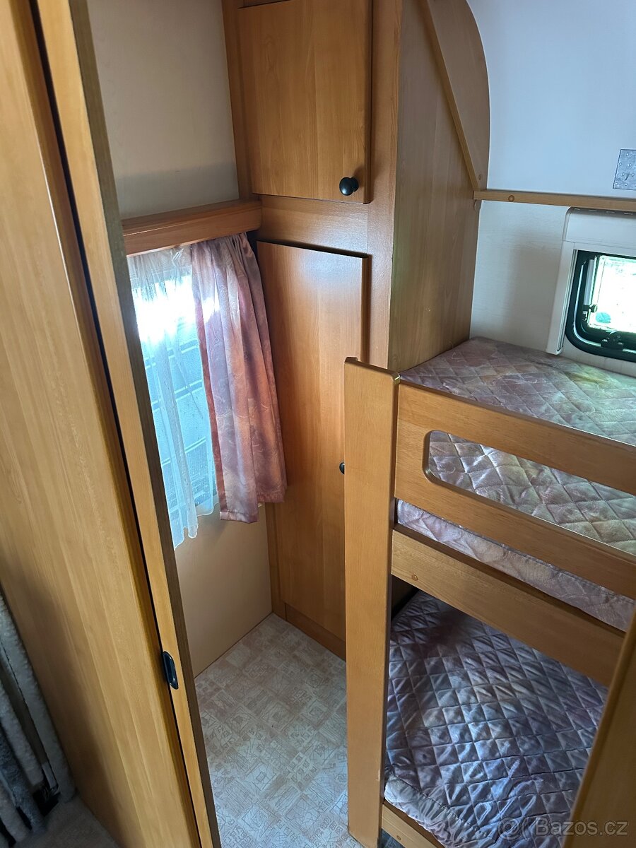 Karavan Hobby De Luxe - 10