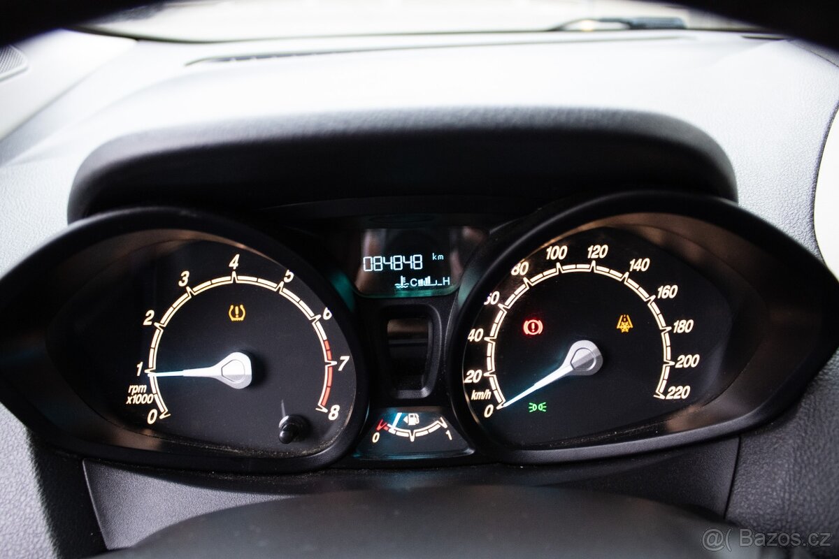 Ford Tourneo Courier s benzínovým motorem 1.0 EcoBoost - 10