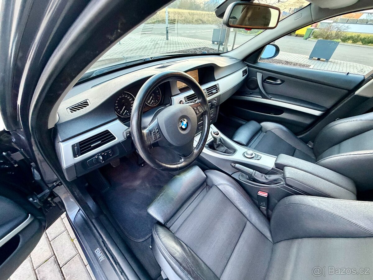 BMW 325i e90 MANUÁL XENONY SPORTSITZE - 10