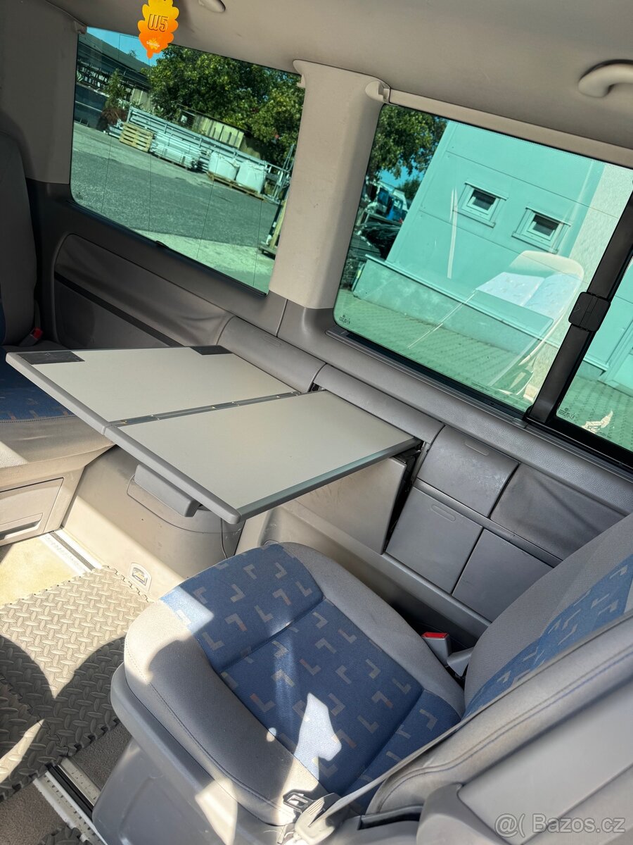 Vw multivan t5 1.9TDI 77kw - 10