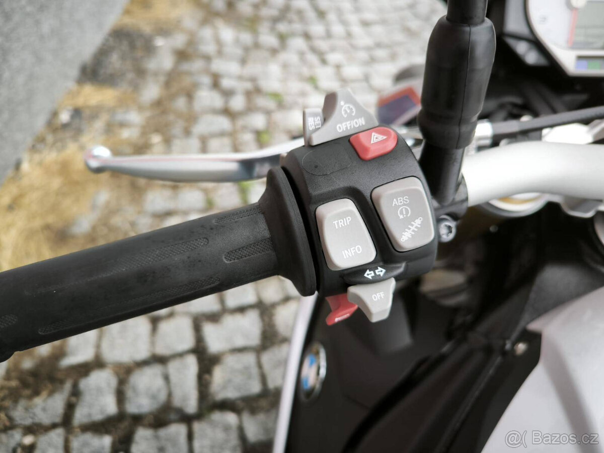 BMW S 1000 R HP - 10