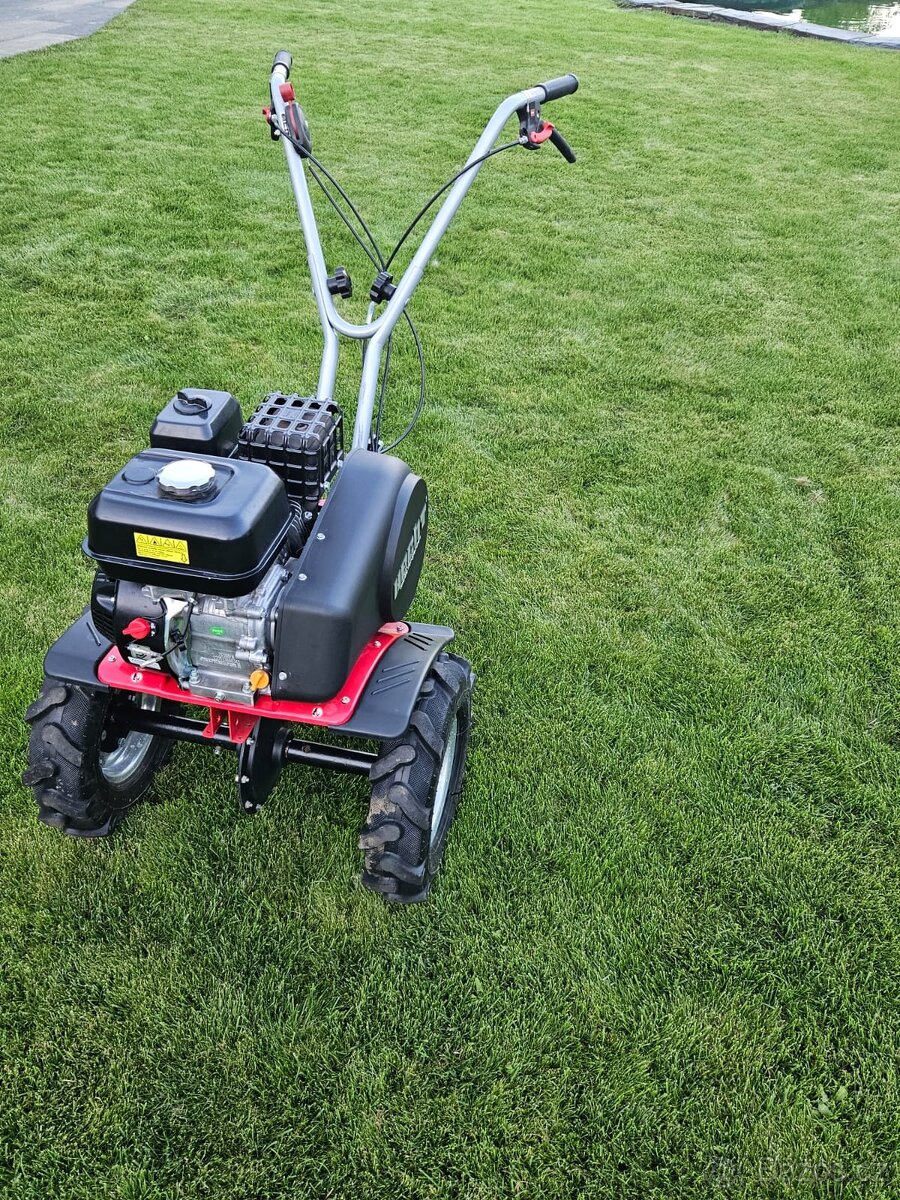 Benzínový kultivátor HECHT 785 – jako nový - 10