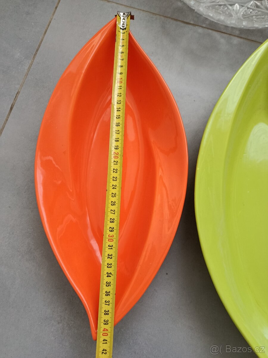 Skleněné mísy a talíře - 10