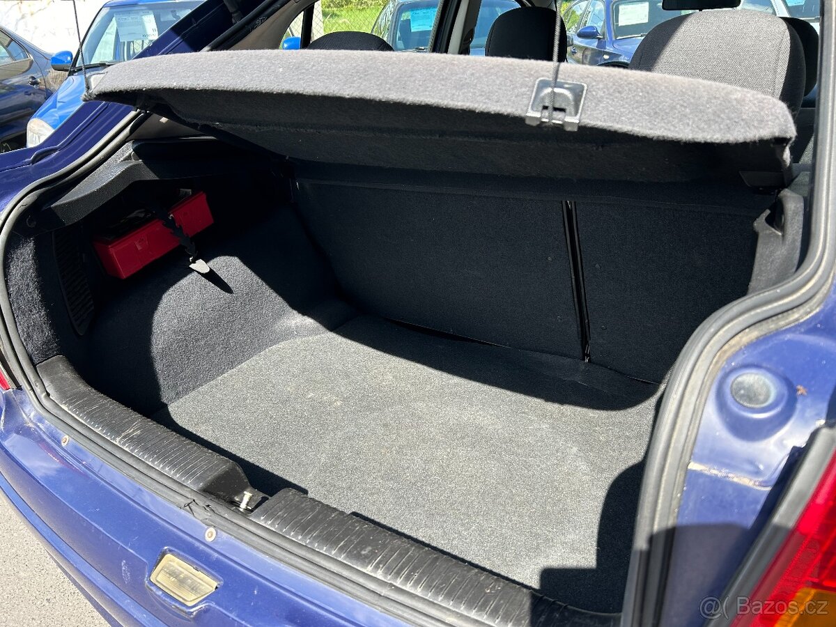 Opel Astra Classic 1.6 16V - 10