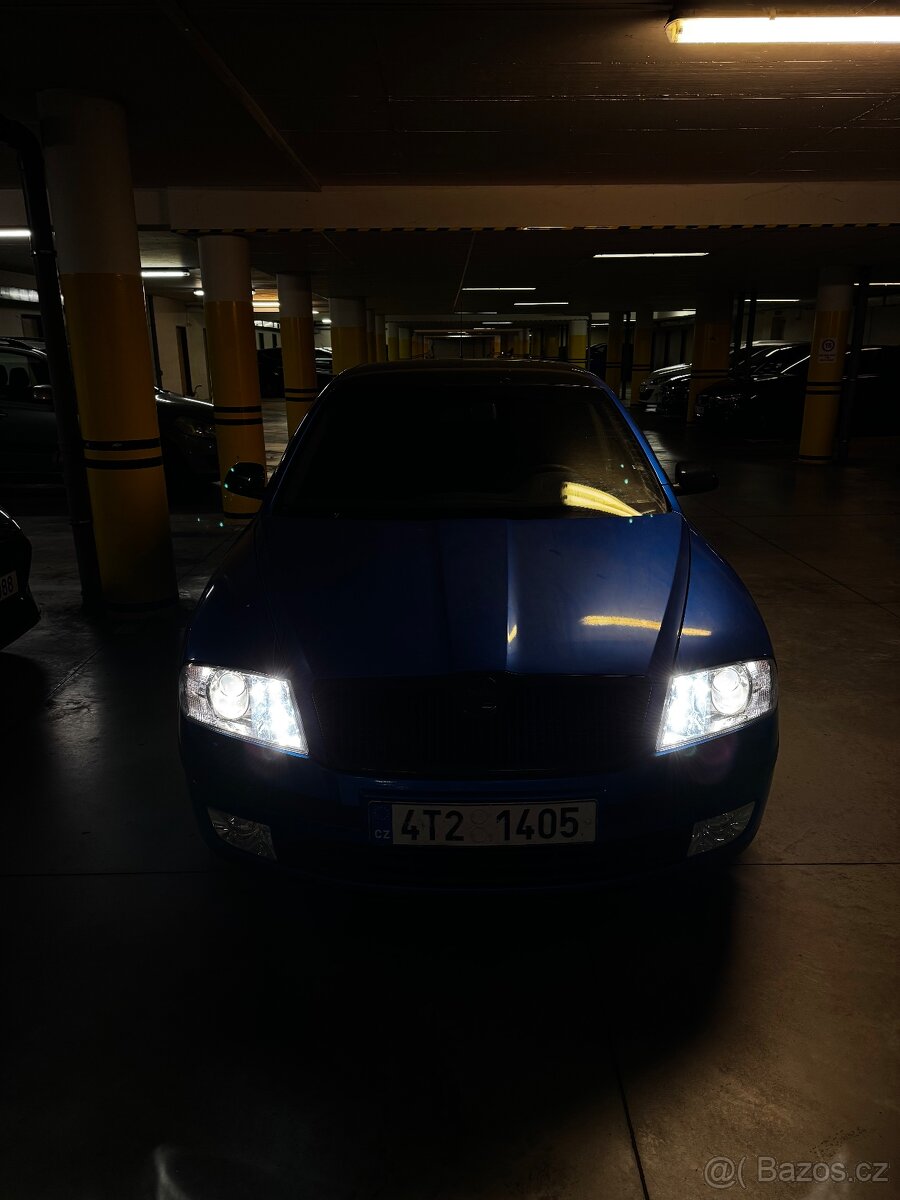 Přední světla - Škoda Octavia 2 před faceliftem - 10