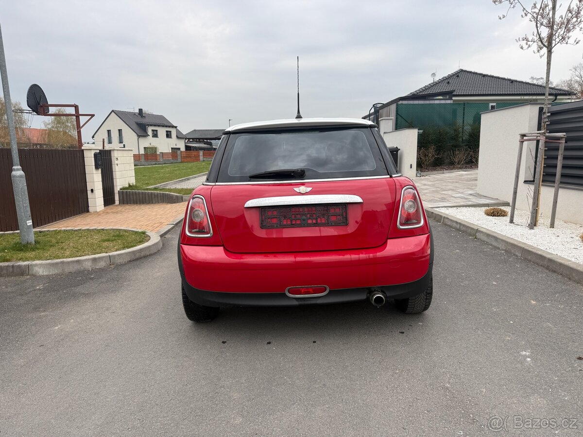 MINI COOPER ONE - 10