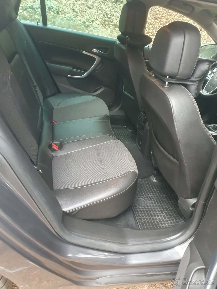 Opel Insignia 2012 2.0 TDCI 118KW - 10