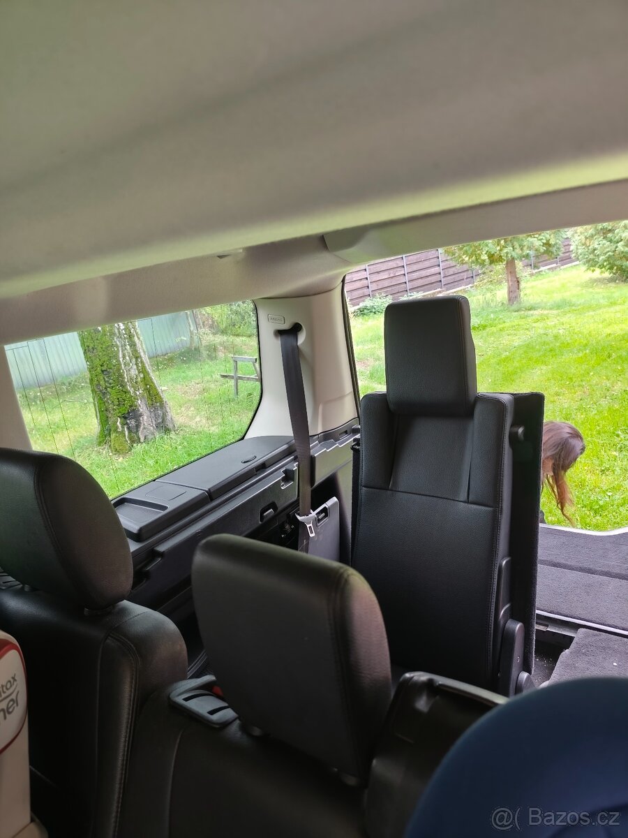 Land Rover Discovery 3 - 10