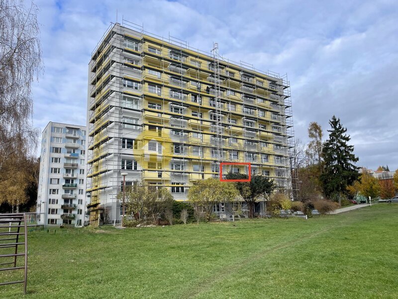 Pronájem bytu 2+1, 60 m2, balkon/sklep, ul. Zvolenská-Strako - 10