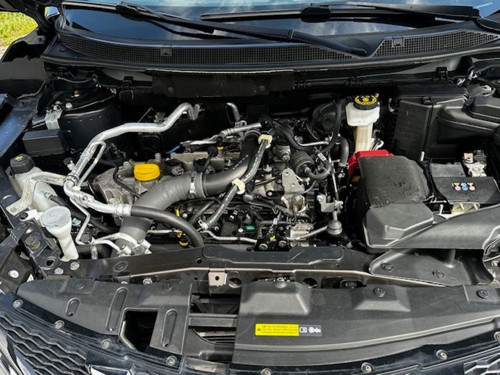 Nissan Qashqai 1.2i 52 520km, r.2016, 1.maj., serviska, STK - 10