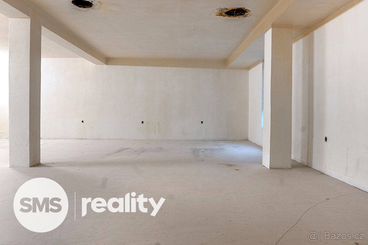 Pronájem obchodních prostor 691,5 m² – Karviná, ul. Borovské - 10