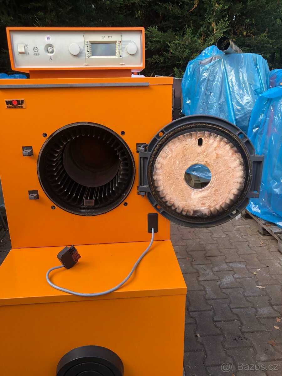 Prodám kotel na olej 17 - 28 Kw - 10