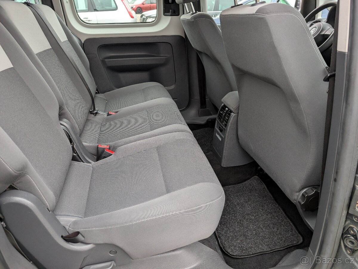 VW CADDY 1.6TDi 75kW 2012 TAŽNÉ ZAŘÍZENÍ, SERVISNÍ HISTORIE - 10