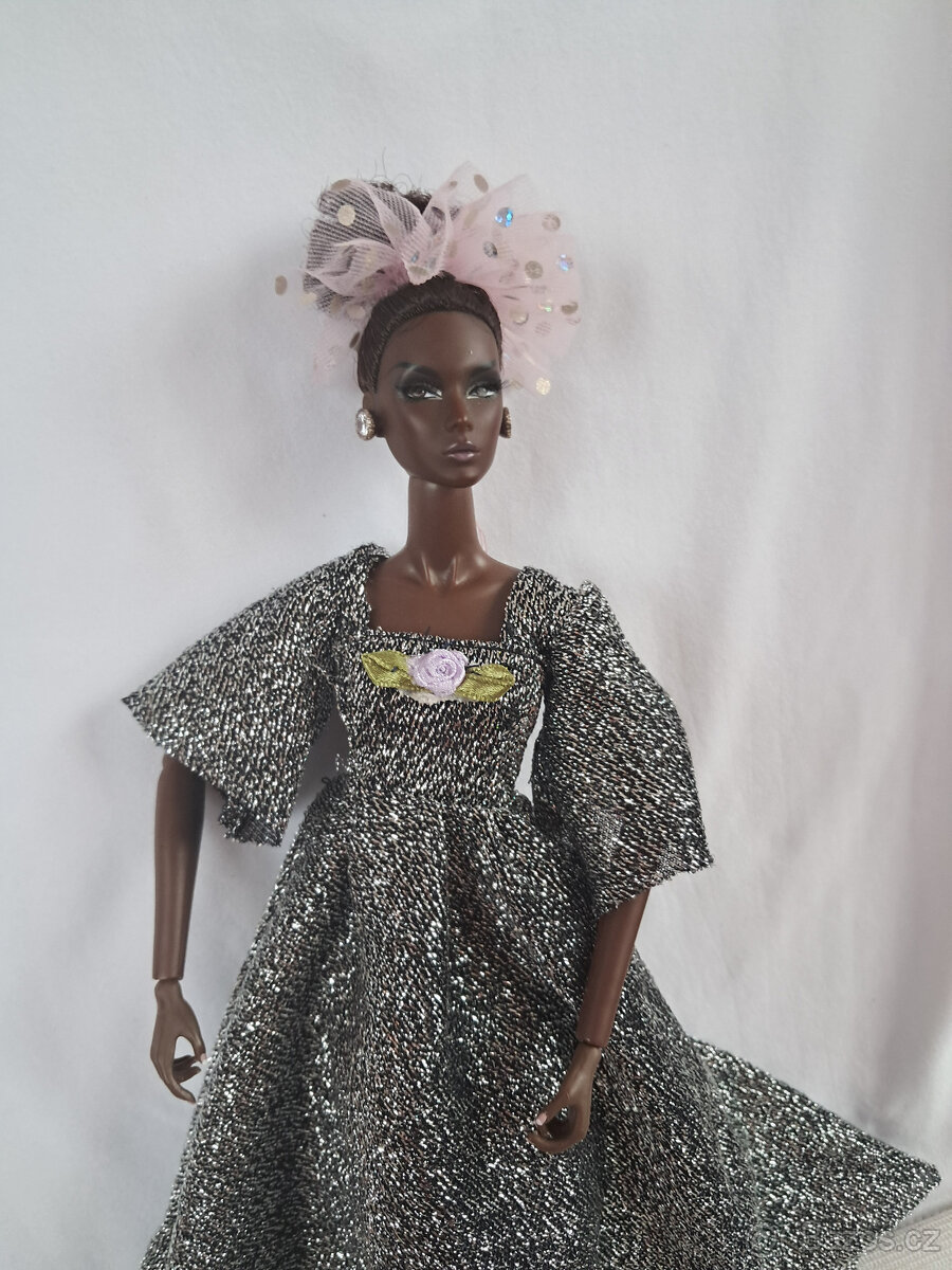 Sběratelská panenka Barbie černoška dovoz z Ameriky - 10