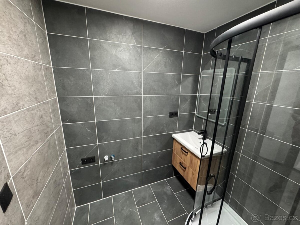 Pronajmu byt 2+1 Kynšperk nad Ohří - 10