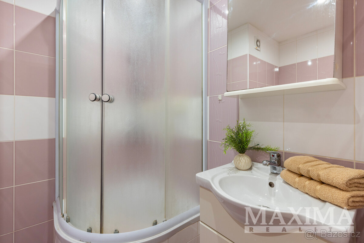 Byt 2+kk o ploše 43 m2 - Praha, Petrovice - 10