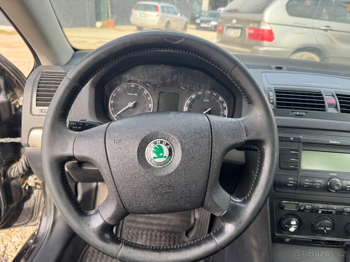 Škoda Octavie 2 - 10