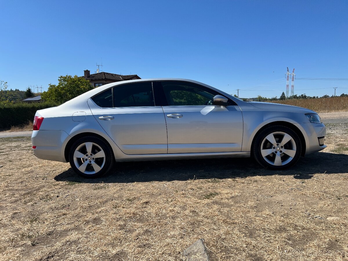 Škoda Octavia lll 2.0TDI 4x4 - 10