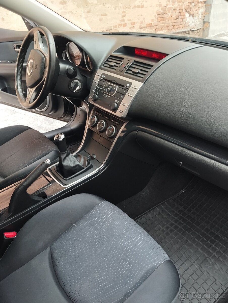 Mazda 6 2.0 benzín - 10