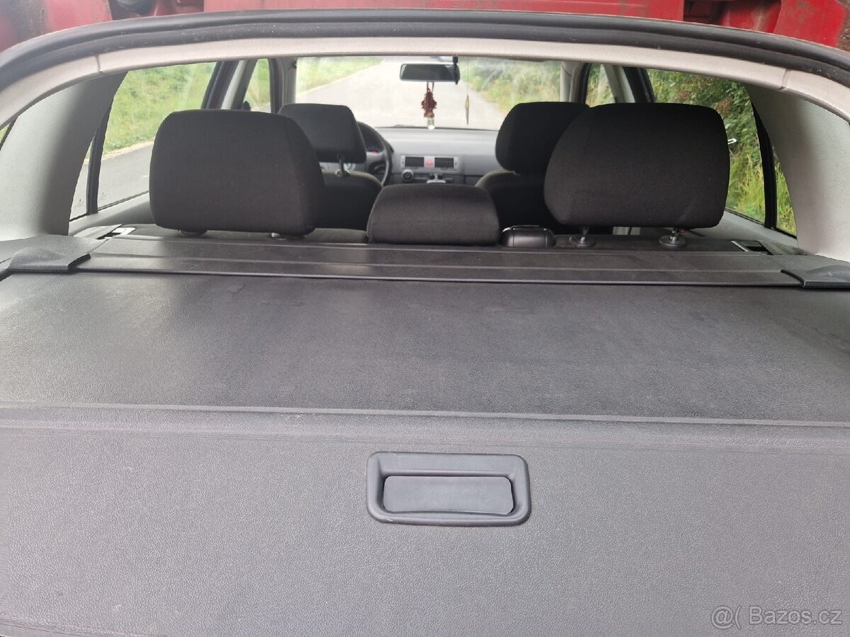 Prodám Škoda Fabia první generace r.v.2004 - 10