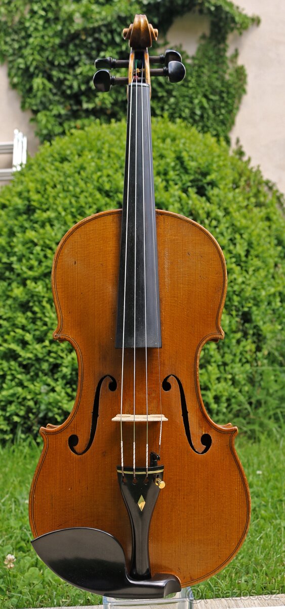 Staré mistrovské housle dle Guarneriho „del Gesù“ z r.1742 - 10