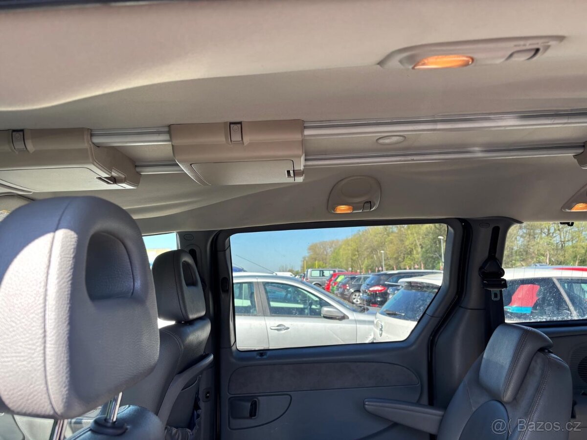 Chrysler Grand Voyager 2.8 CRD Automat 7 Míst - 10