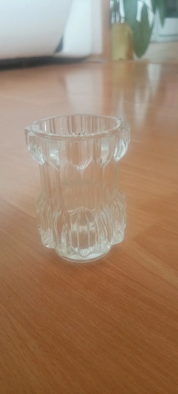 RŮZNÉ vázy, vázičky a sošky - 10