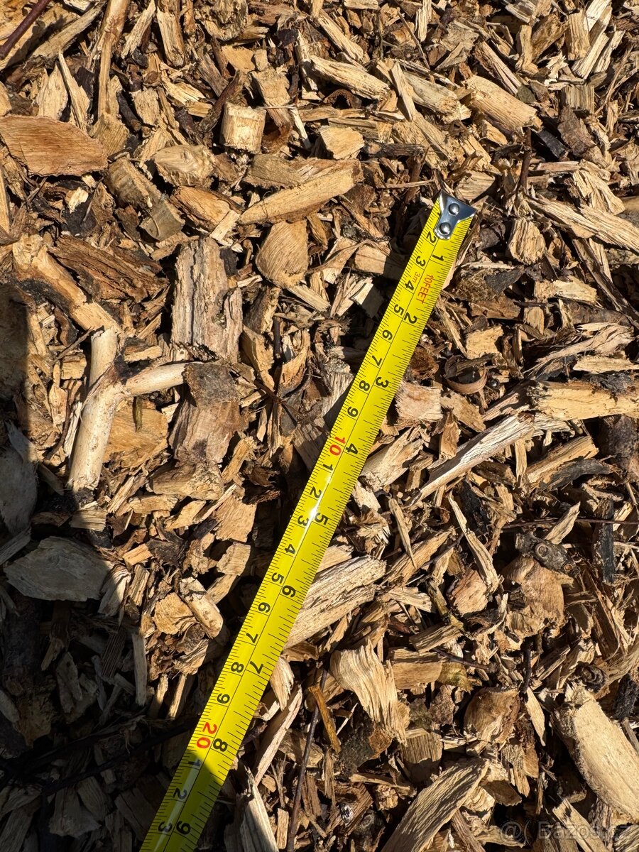 Dřevní štěpka, mulč do záhonu nebo jako palivo - biomasa - 10