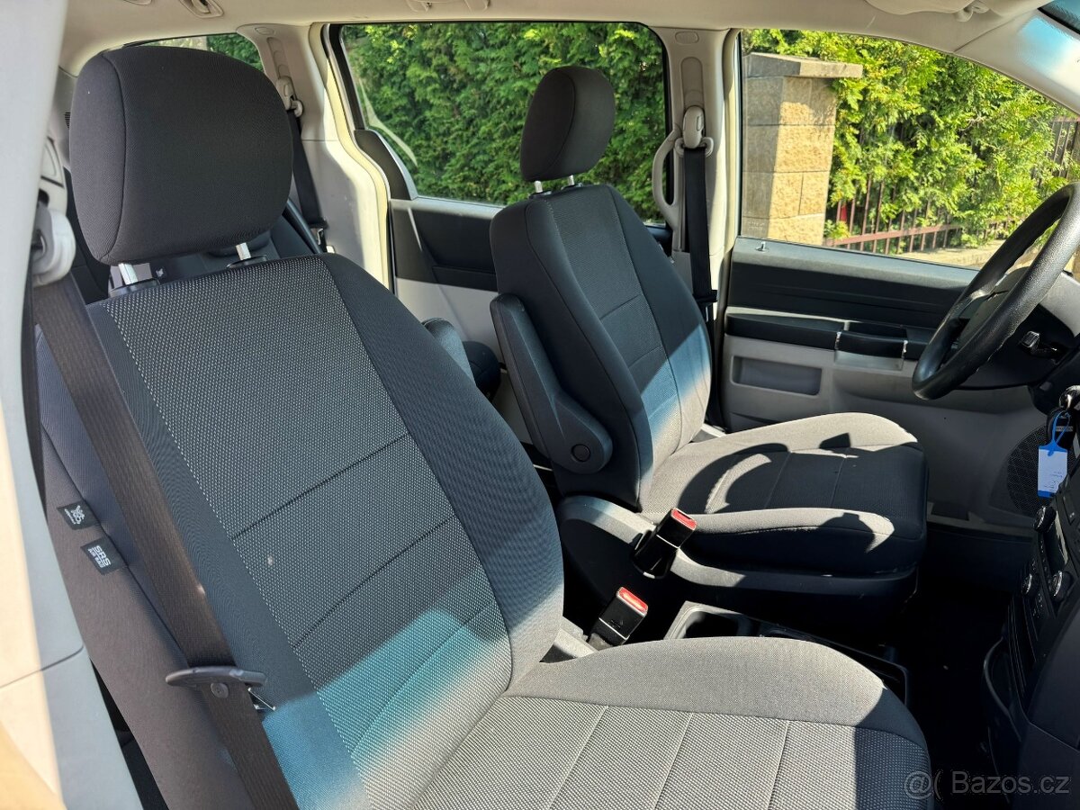 Chrysler Grand Voyager RT 3.8 V6 EU 2009 - 10