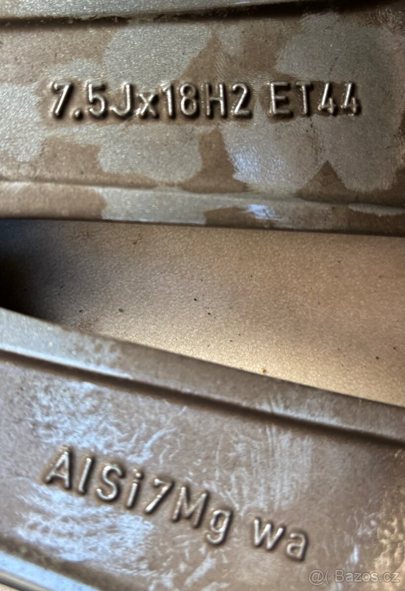 C class r18 alu kola r18 5x112 Zimni Continental - 10