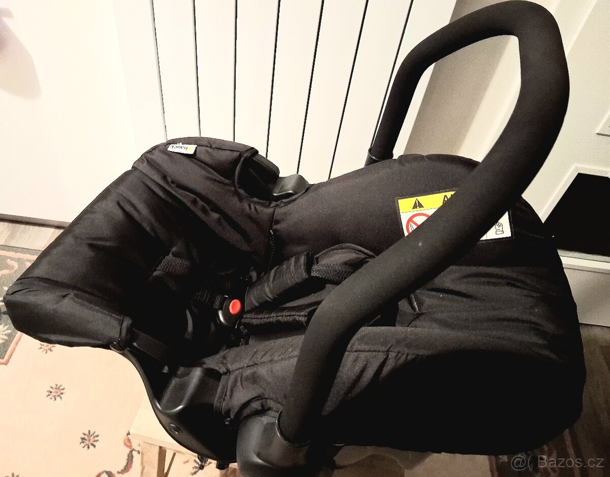 Hluboký kočárek a autosedačka 0-13 kg. - 10