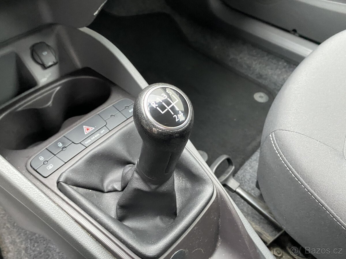 Seat Ibiza 1.2 12V , 51 kW benzín, 2011 - 10