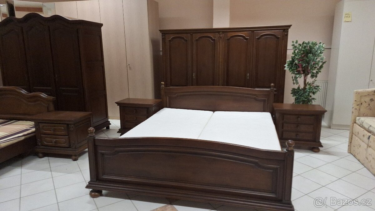 Dřevěná loznice v masivu - 10