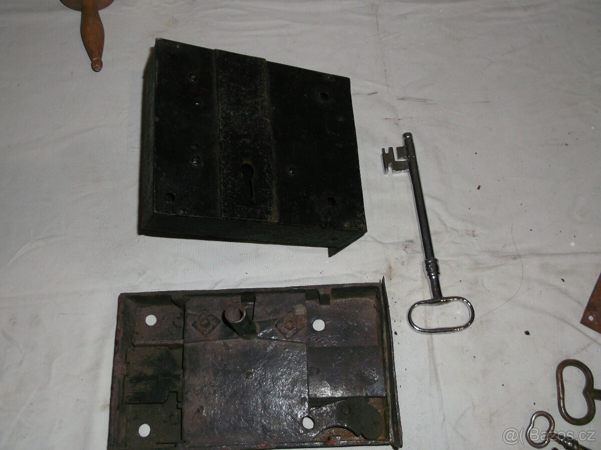 retro předměty - 10