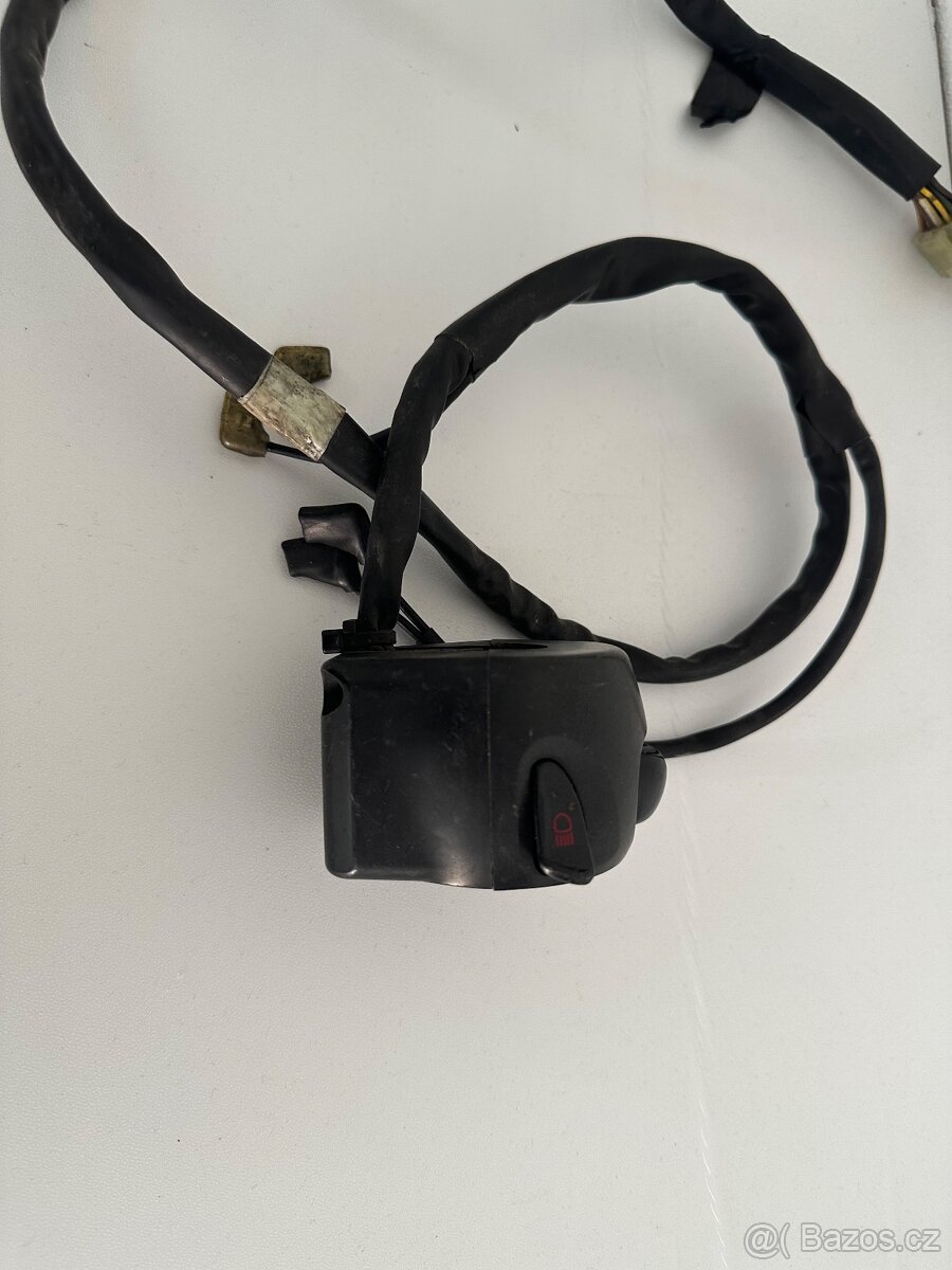 Yamaha FZ1- díly - 10