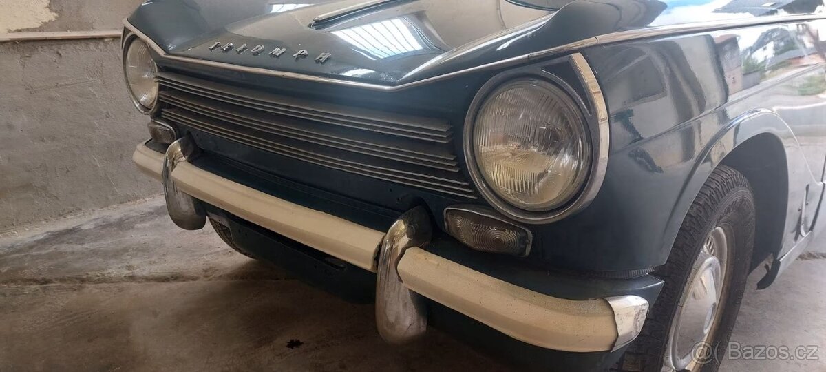 Triumph Herald 13/60 Saloon - 10