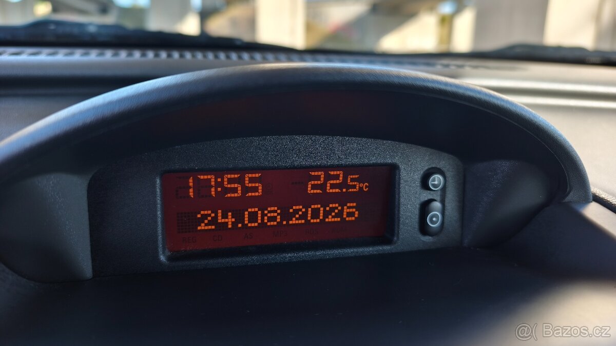 OPEL CORSA 1.0 POUZE 87000KM - 10