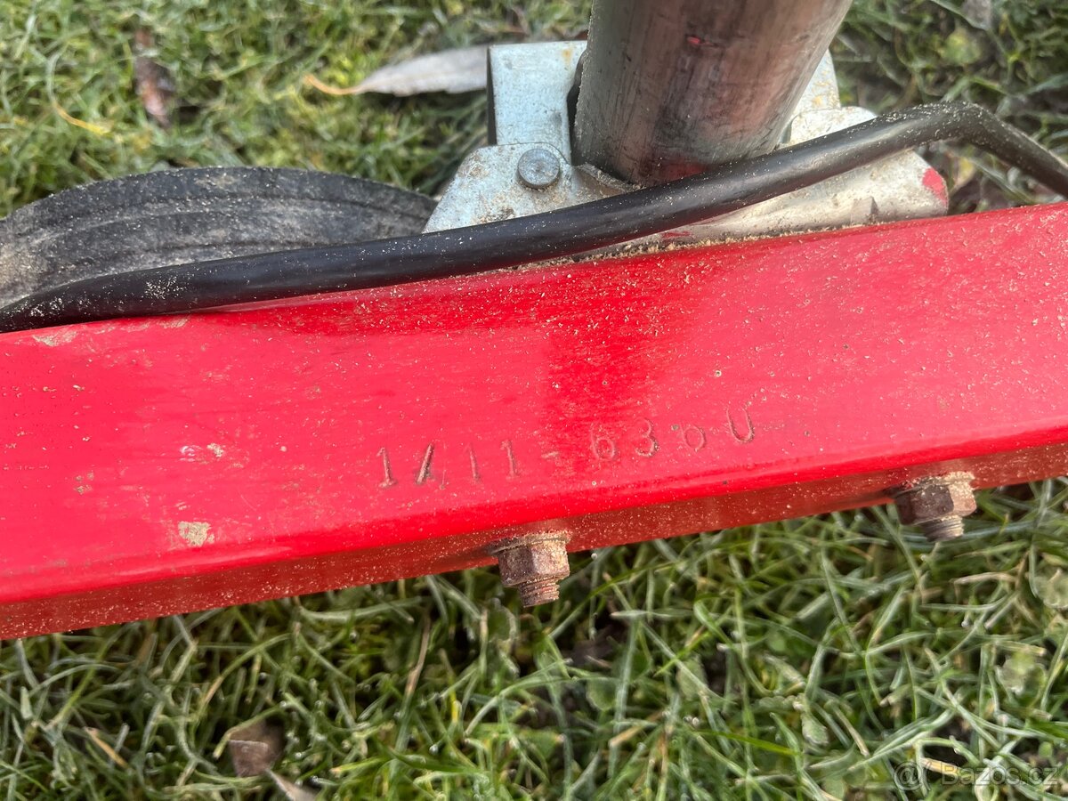 Přívěsný vozík za OA domácí výroby - 10