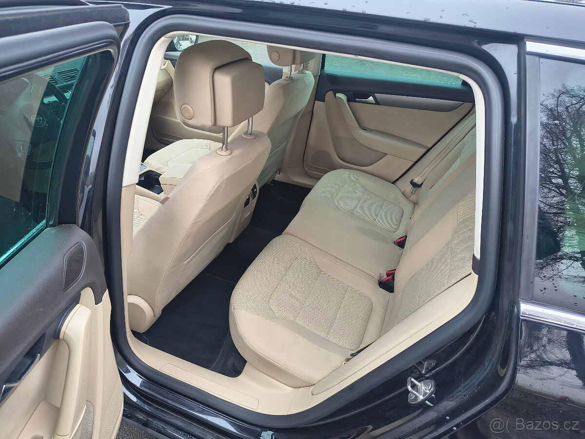 Volkswagen Passat Combi 2.0 TDi DSG - 10