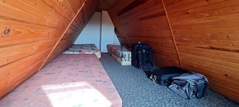 Pozemek pro výstavbu RD s chatou u Osvětiman - 10