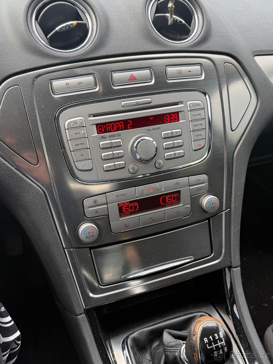 Ford Mondeo 2.0 TDCi - 10