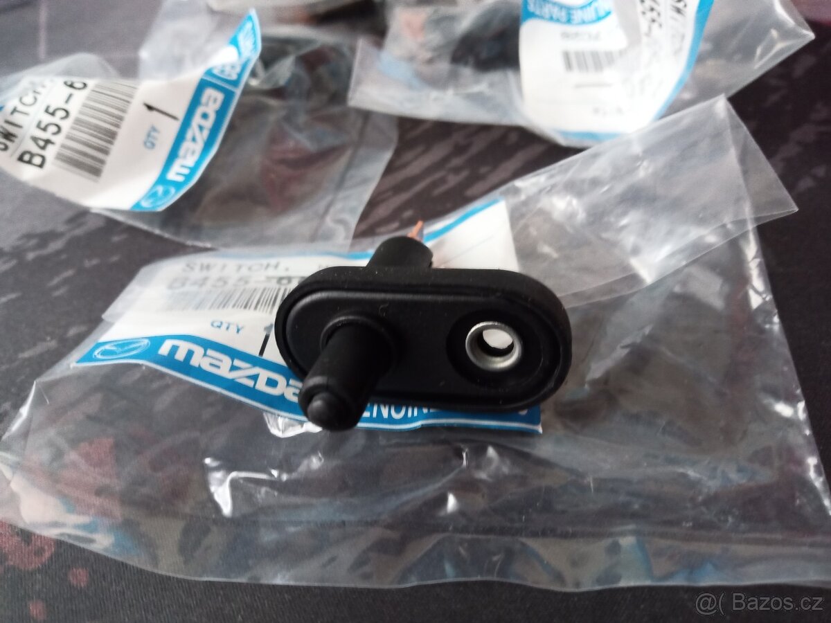 Mazda 323 BG výprodej dílů - 10