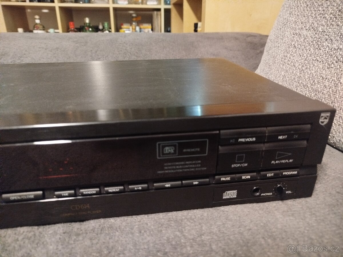 CD přehrávače Grundig a Philips. - 10