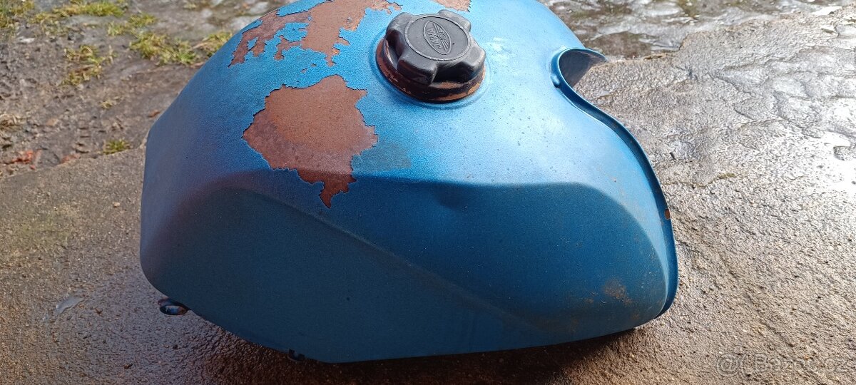 Nádrž Jawa 350 - 10