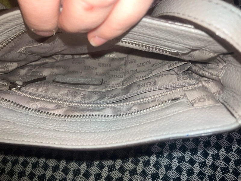 Luxusní kozena kabelka Michael Kors - 10