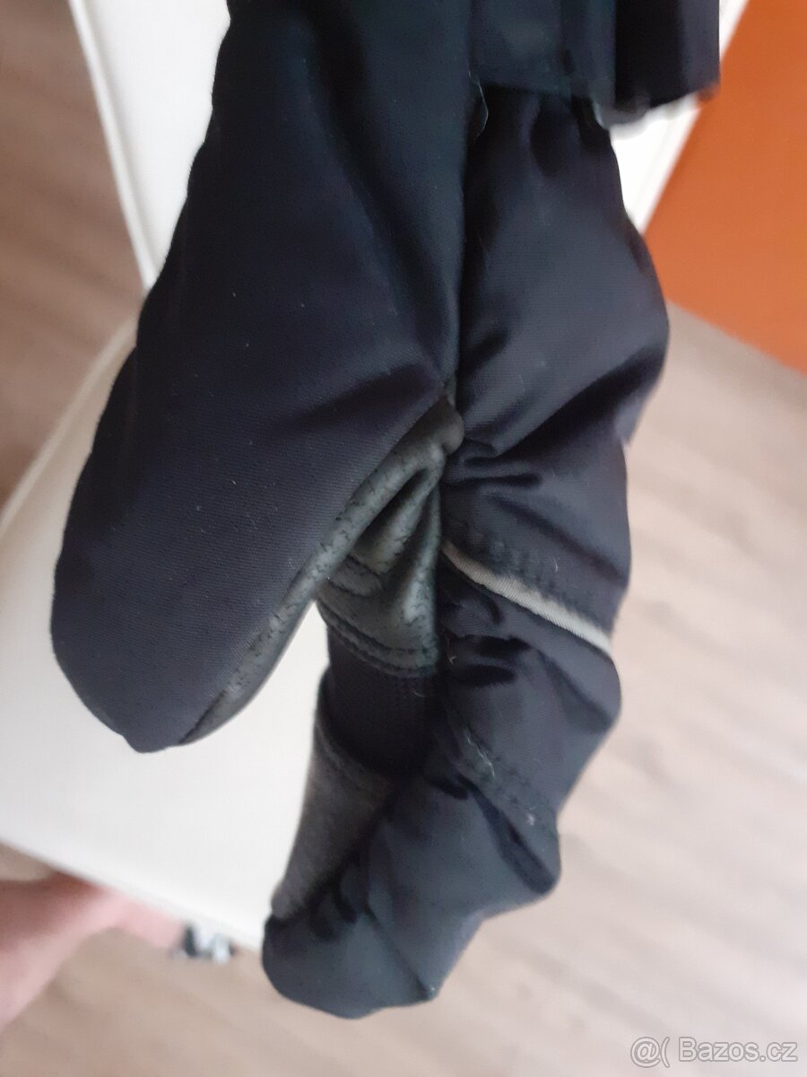 Prodám dětské lyžařské rukavice zn. DIEL, vel. 6,5. - 10