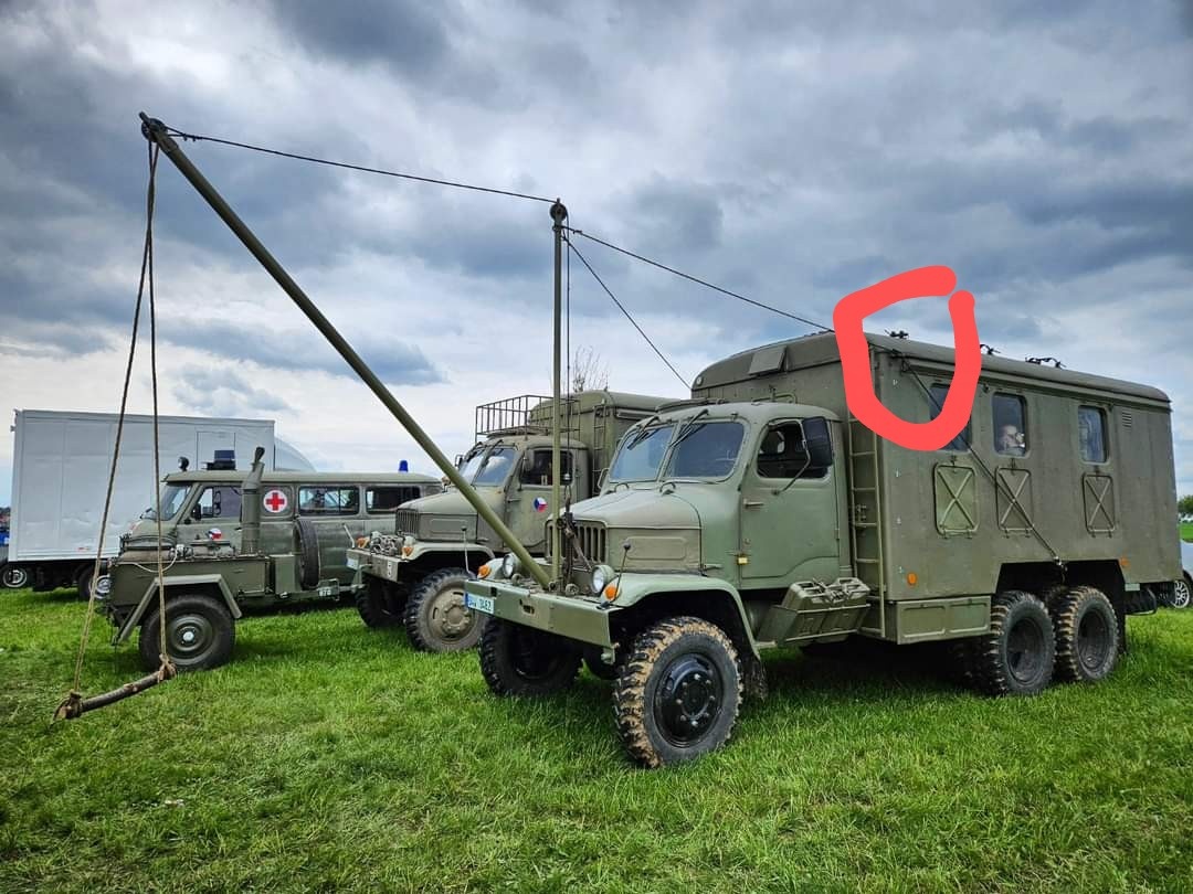 Držáky na přední jeřáb nárazníku v3s a Cívka na lana - 10